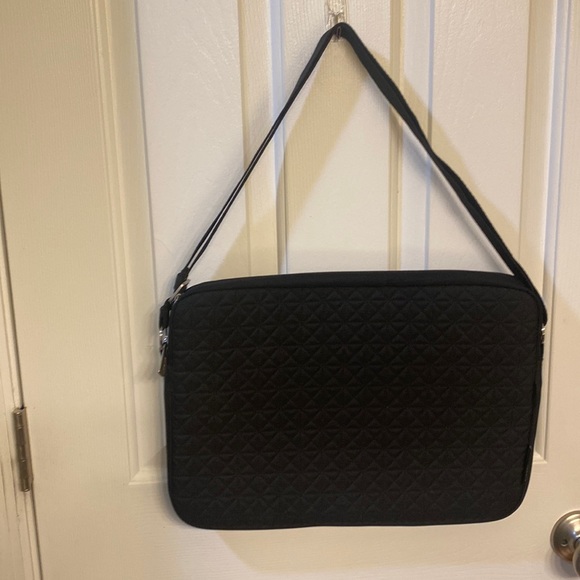 Belkin Quilted Laptop Bag Black Unisex - Picture 1 of 4